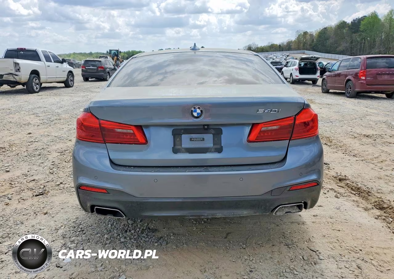 2019 BMW 540 I VIN:WBAJE5C57KWW13384 - 6