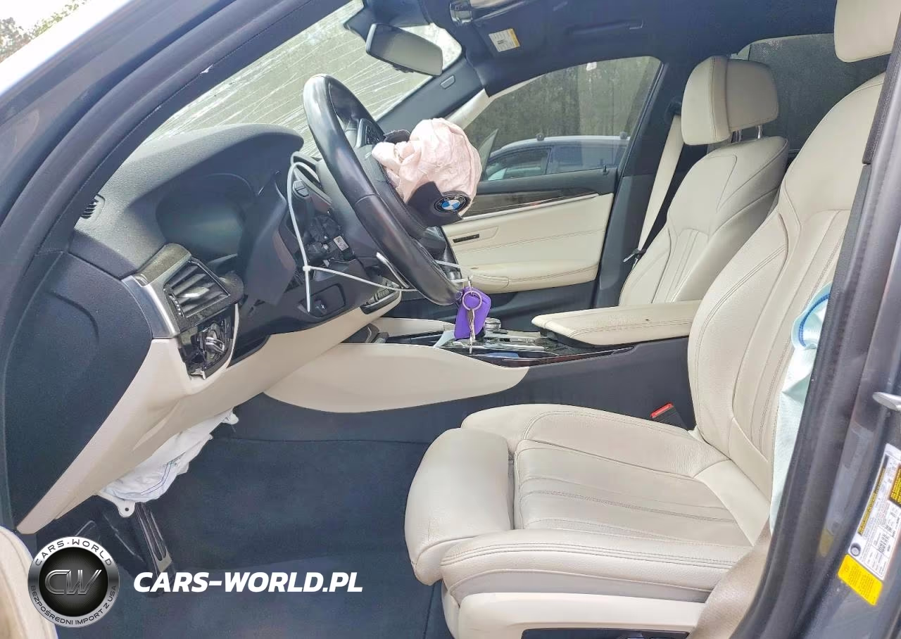 2019 BMW 540 I VIN:WBAJE5C57KWW13384 - 7