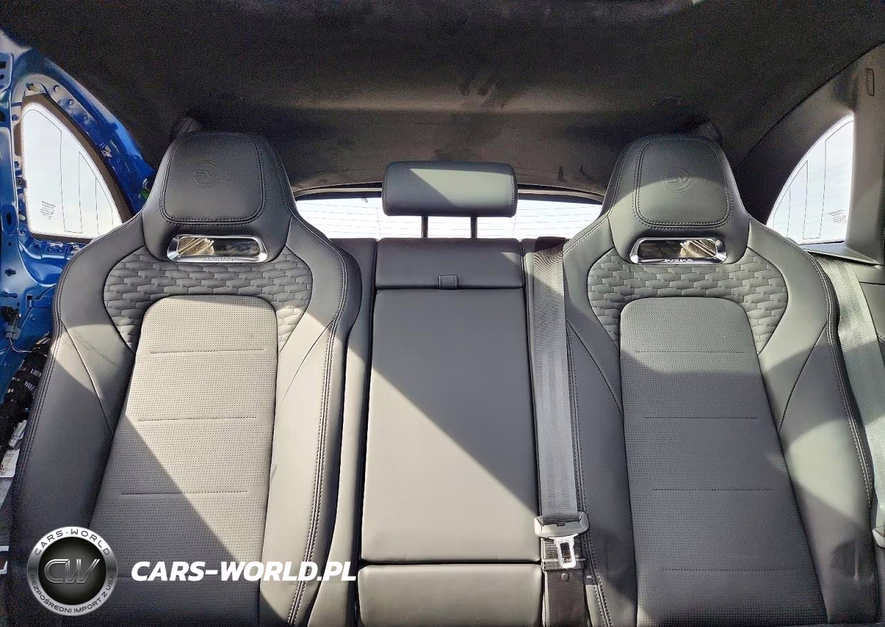 2024 Jaguar F-Pace Svr VIN:SADCZ2EE0RA739609 - 10