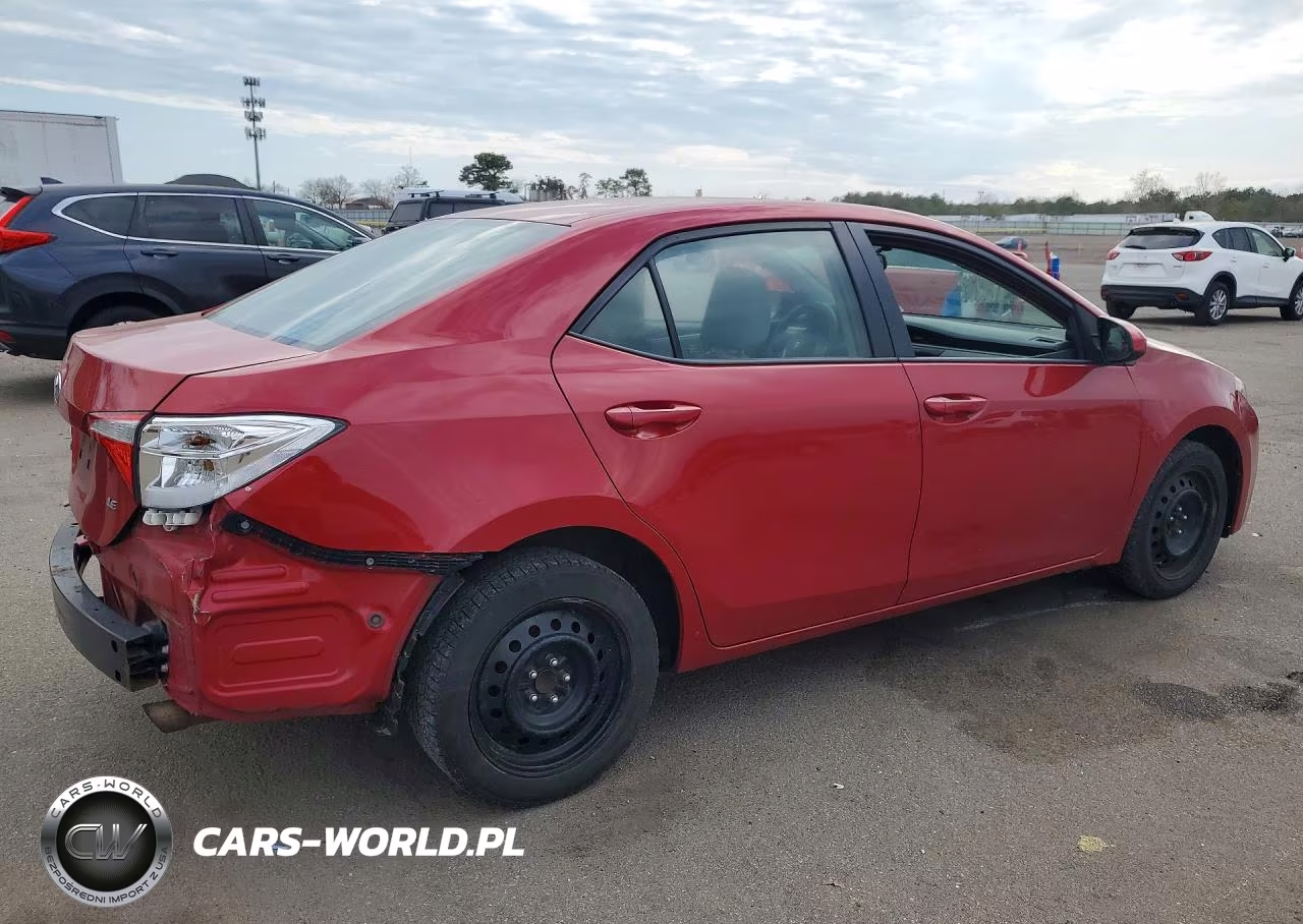 2016 Toyota Corolla Le VIN:5YFBURHE3GP494047 - 3