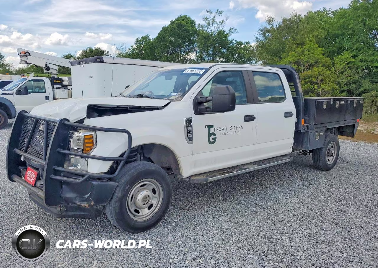 2019 Ford F250 Super Duty Flatbed Truck