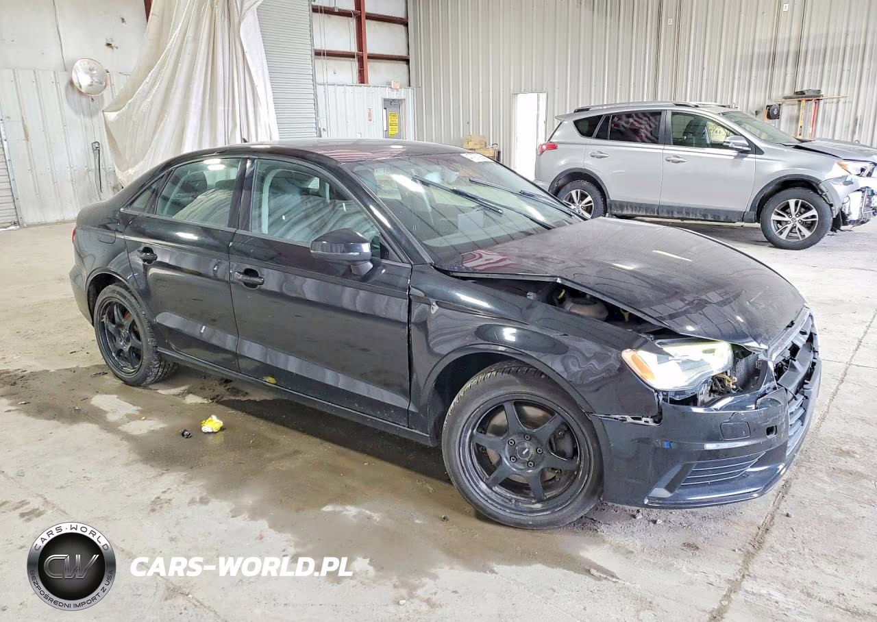 2015 Audi A3 Premium VIN:WAUBFGFF7F1007295 - 4