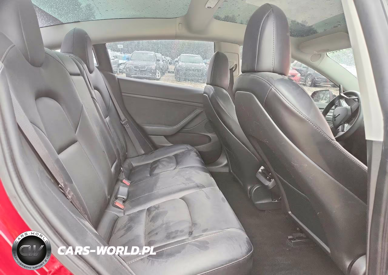 2022 Tesla Model 3 VIN:5YJ3E1EB6NF233582 - 10