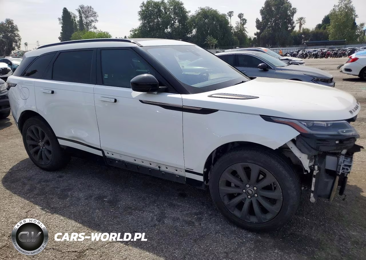 2018 Land Rover Range Rover Velar R-Dynamic Se VIN:SALYL2RX9JA772314 - 4