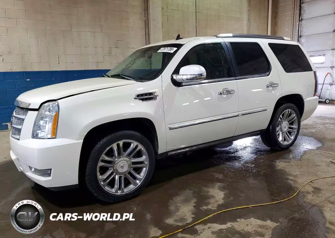 2013 Cadillac Escalade Platinum