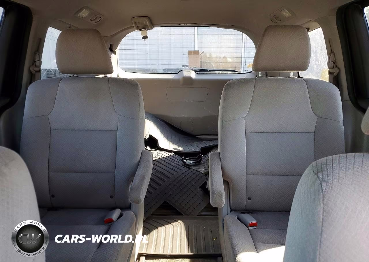 2015 Honda Odyssey Lx VIN:5FNRL5H22FB095494 - 10