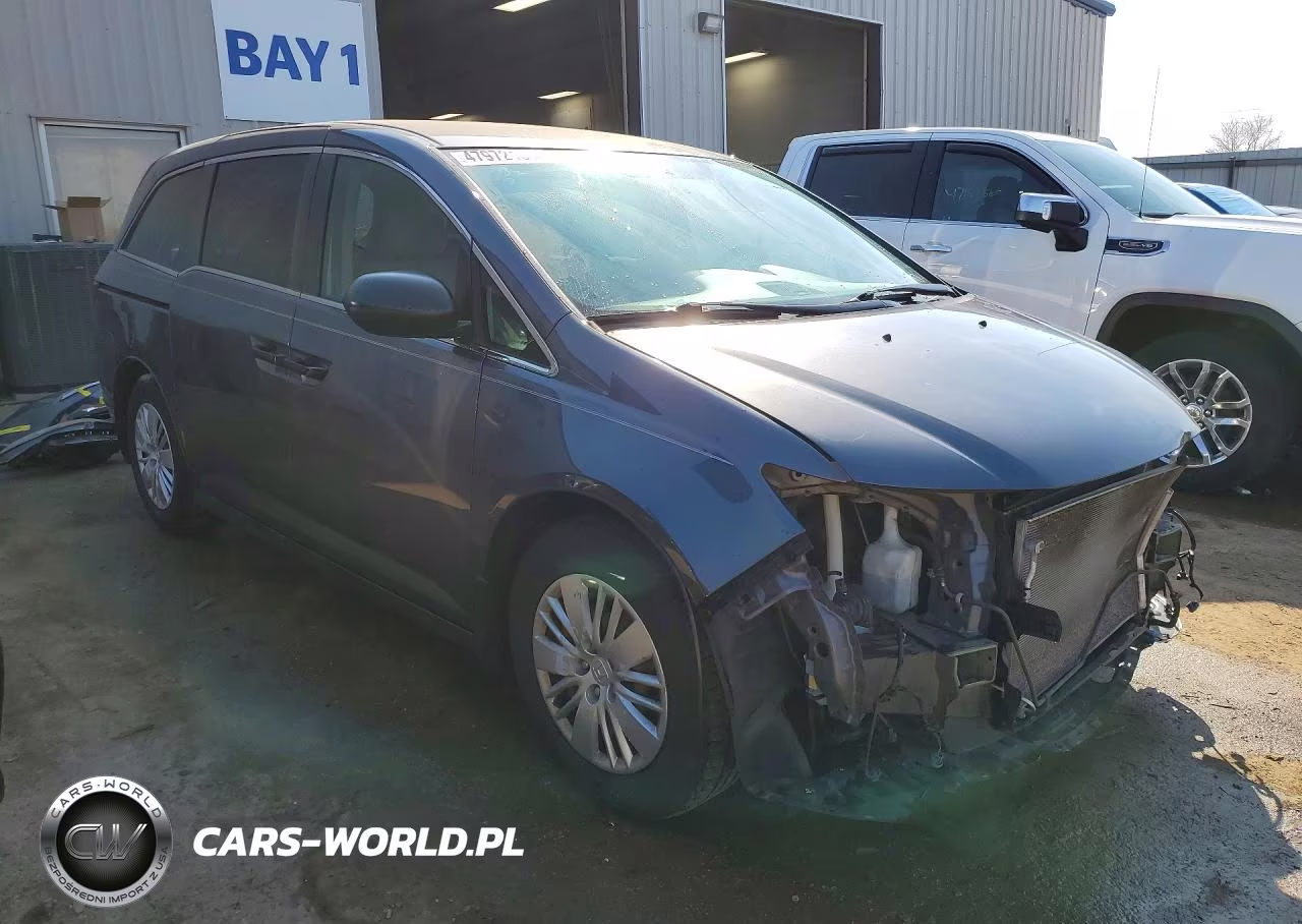 2015 Honda Odyssey Lx VIN:5FNRL5H22FB095494 - 4