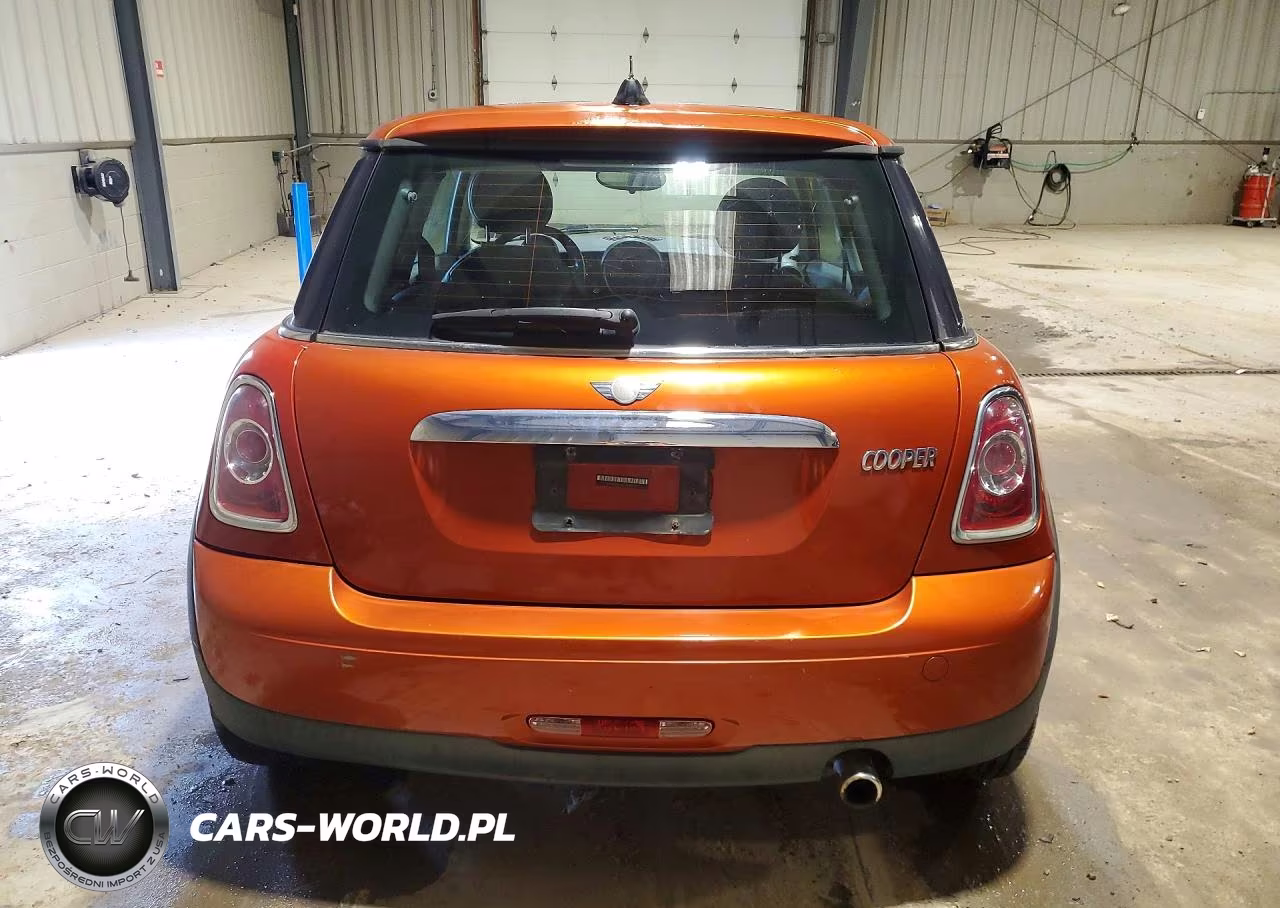 2011 Mini Cooper VIN:WMWSU3C57BT251439 - 6