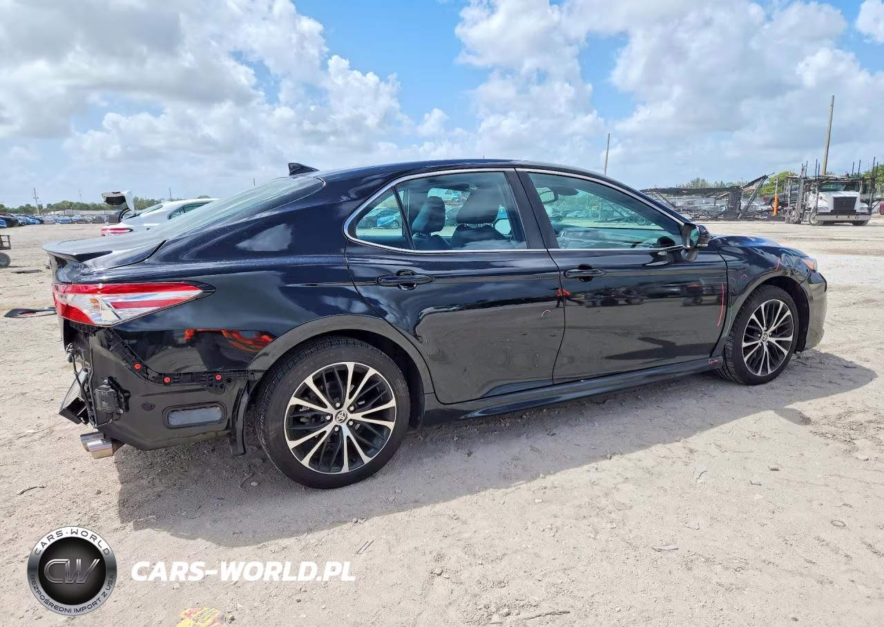 2020 Toyota Camry Se VIN:4T1M11AK8LU991994 - 3