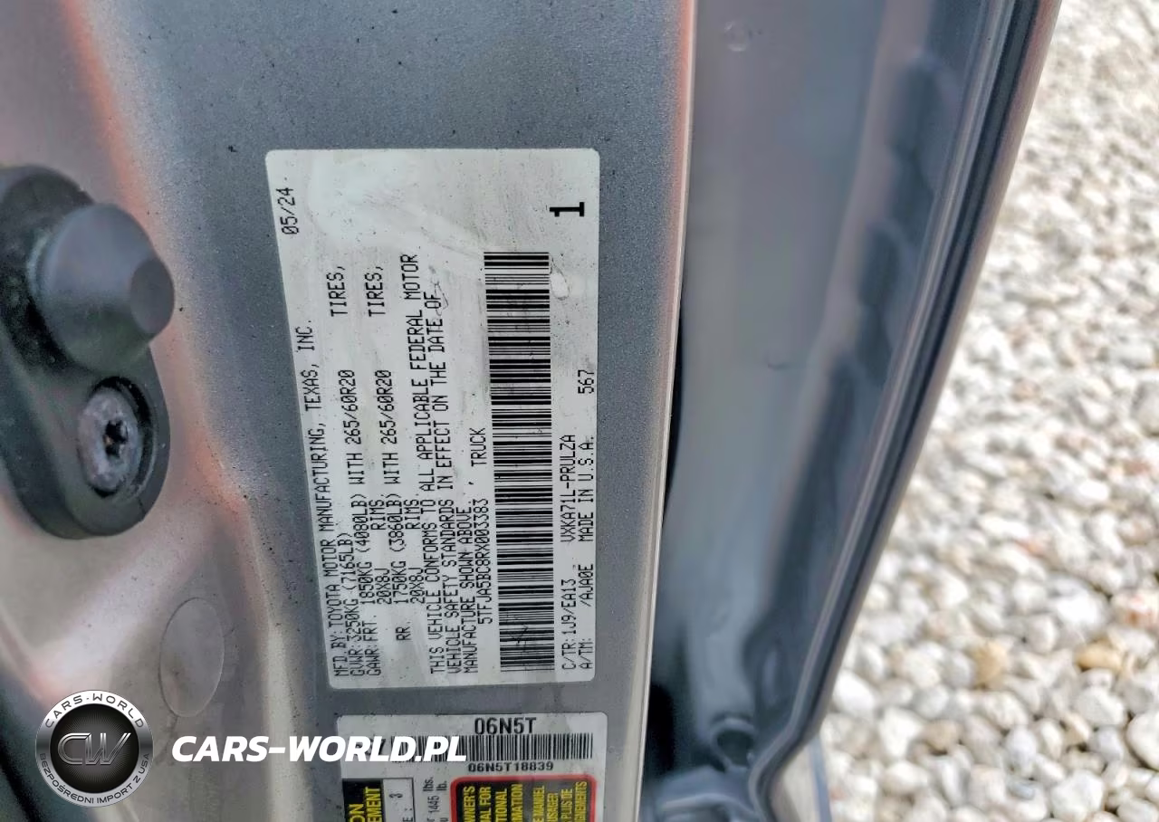 2024 Toyota Tundra Limited VIN:5TFJA5BC8RX003383 - 12