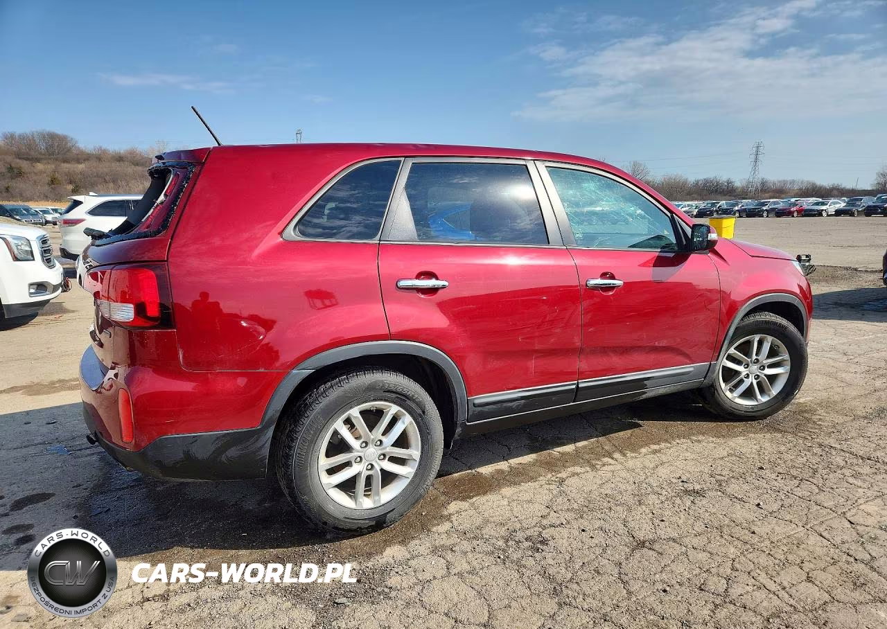 2014 Kia Sorento Lx VIN:5XYKT3A60EG529017 - 3