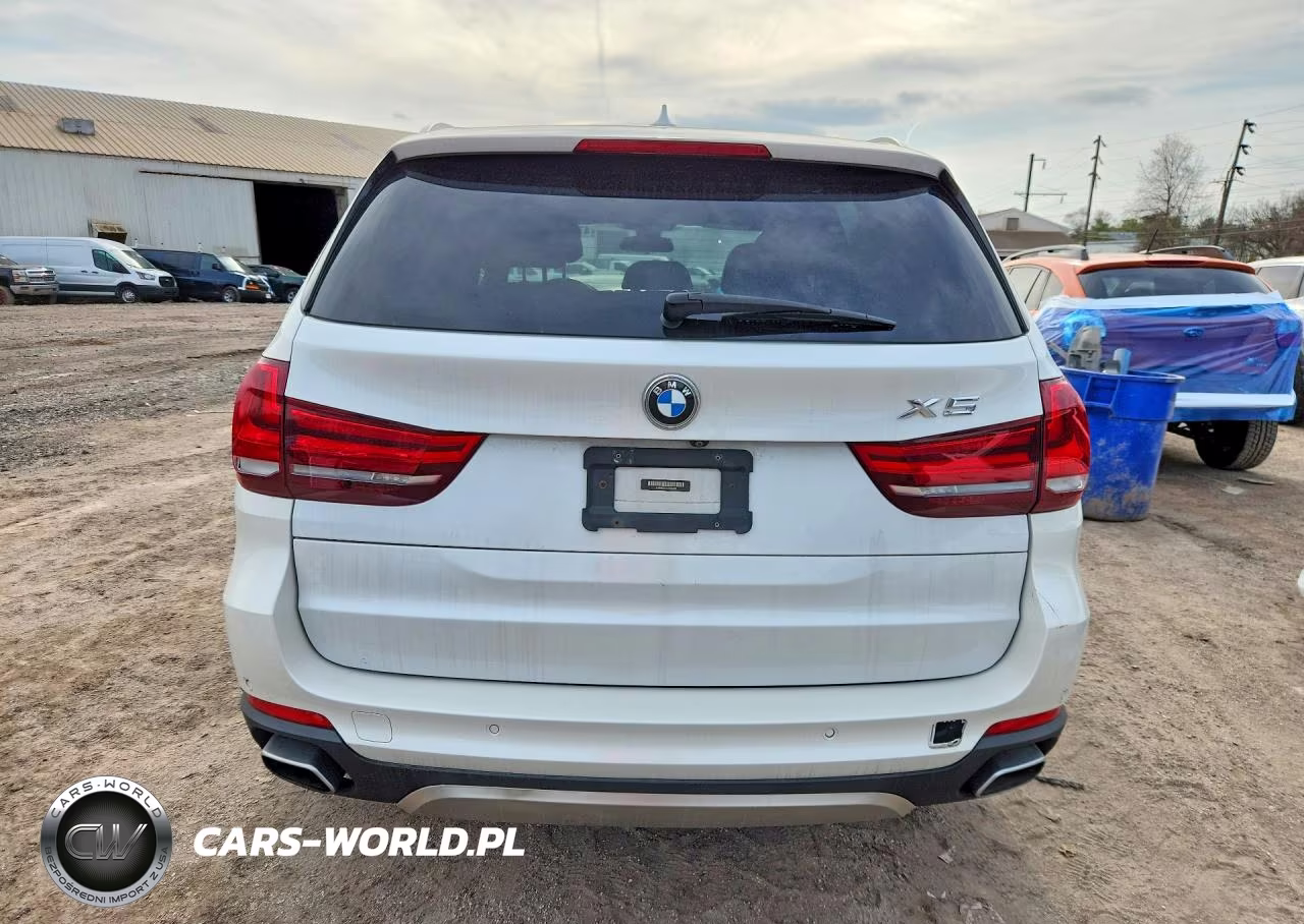2018 BMW X5 xDrive35I VIN:5UXKR0C57J0Y06309 - 6