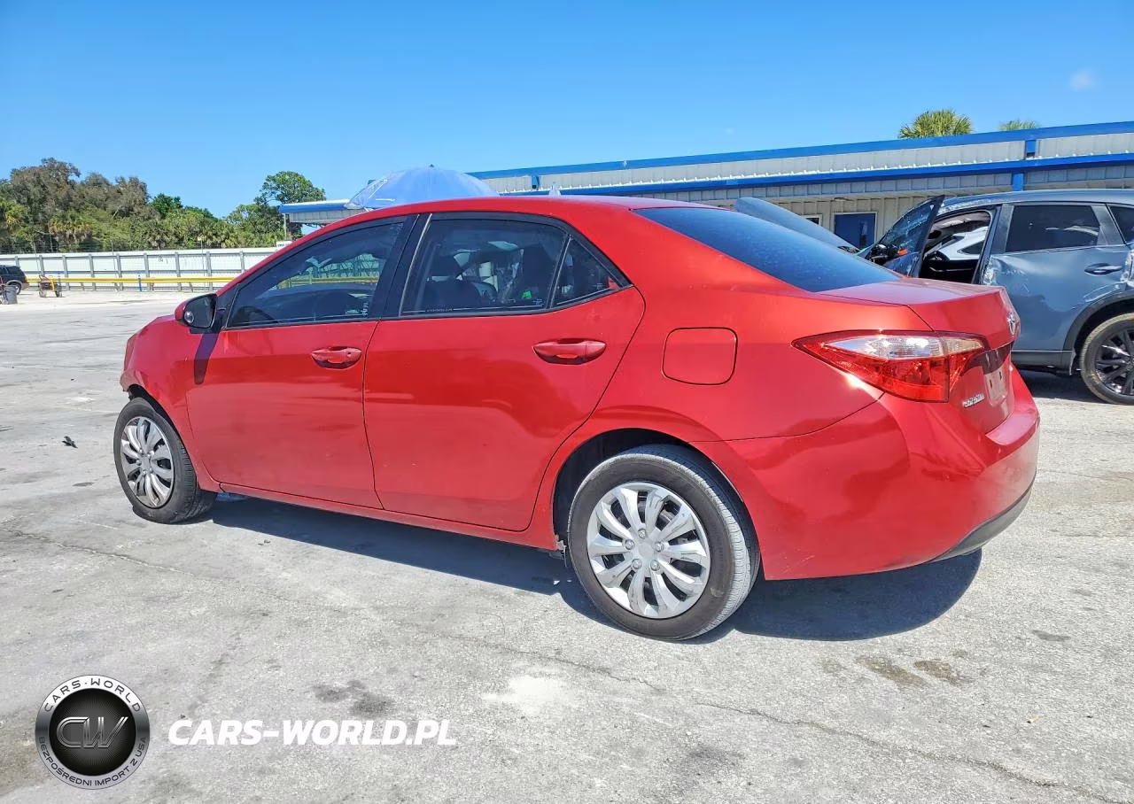 2017 Toyota Corolla Le VIN:5YFBURHE6HP664581 - 2