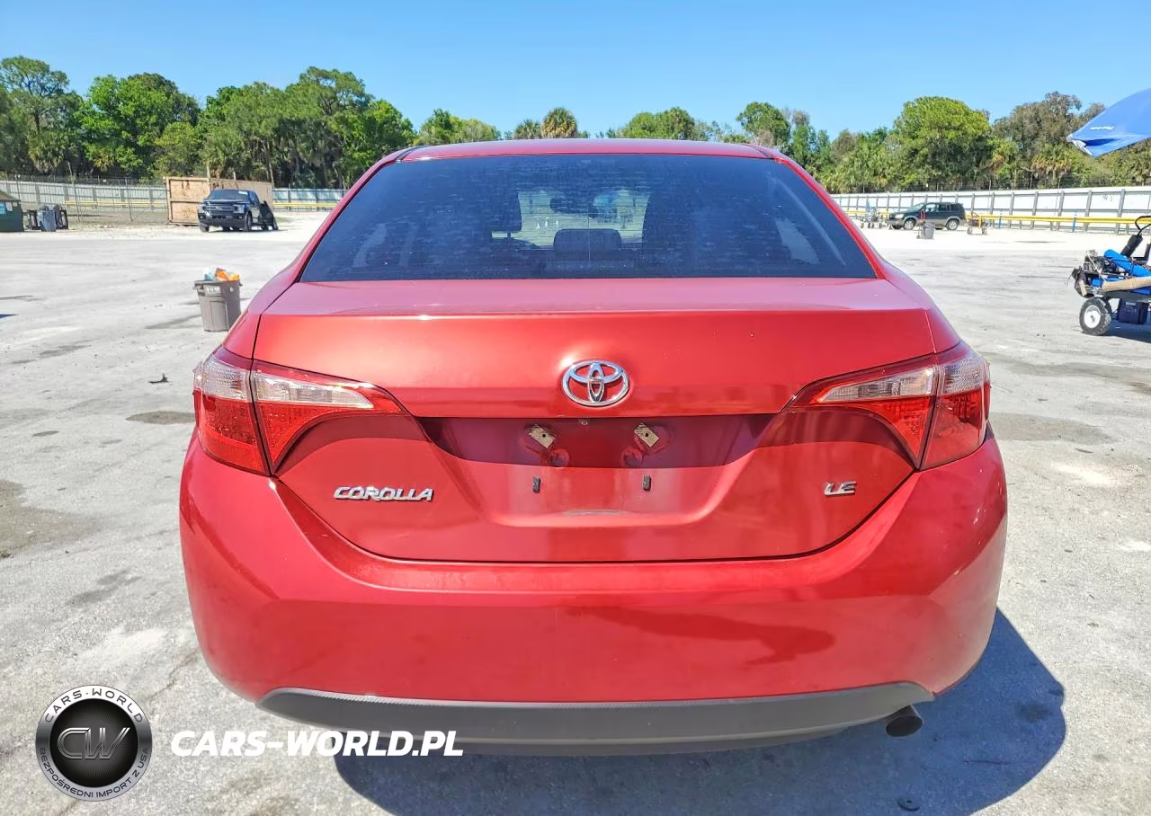 2017 Toyota Corolla Le VIN:5YFBURHE6HP664581 - 6