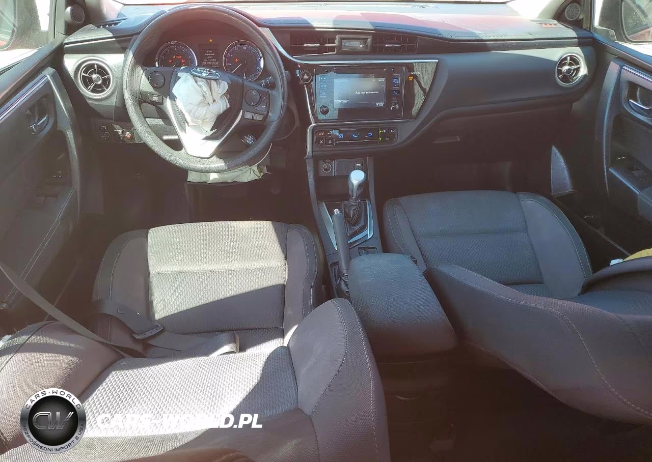 2017 Toyota Corolla Le VIN:5YFBURHE6HP664581 - 8