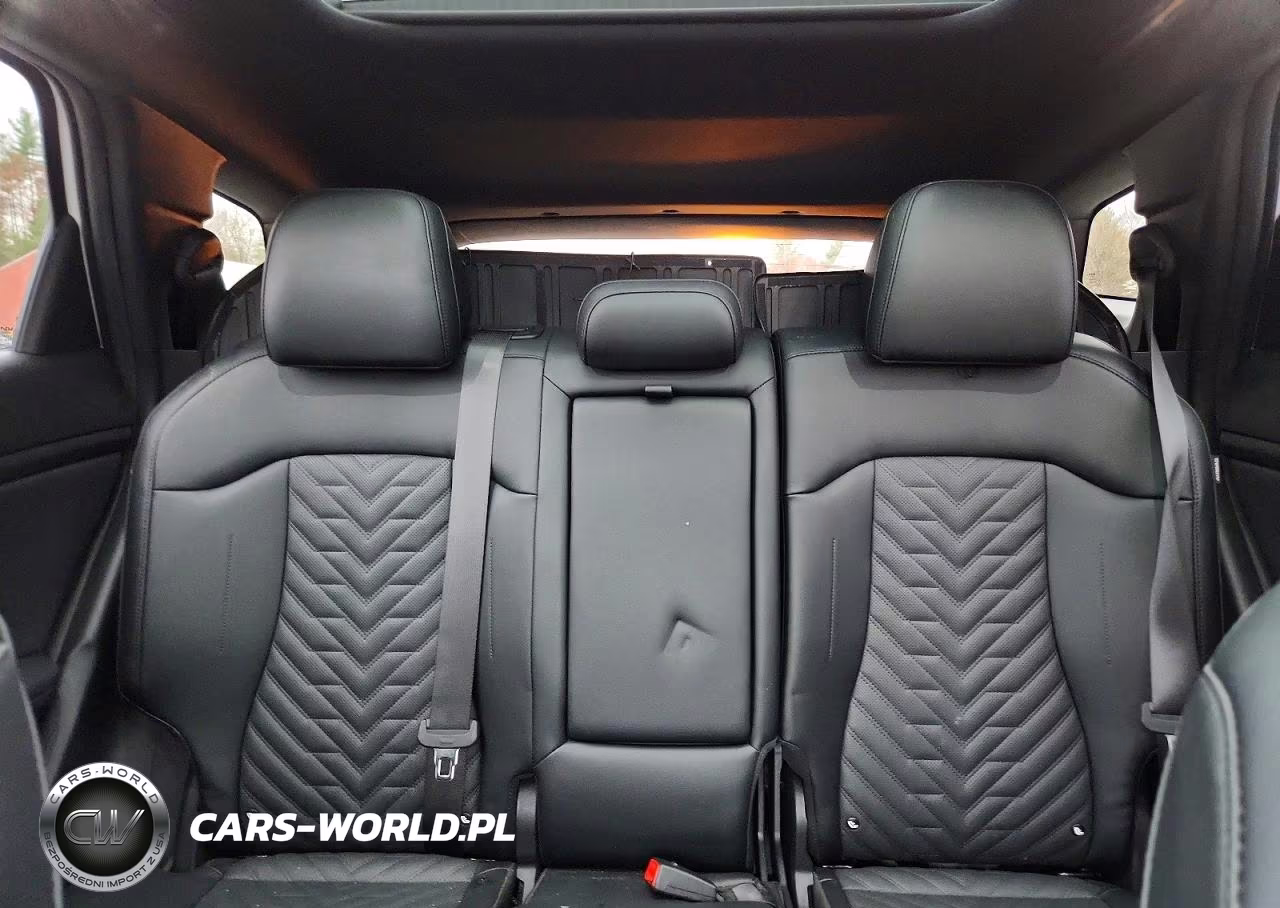 2026 Kia Sportage X-Line VIN:5XYK6CDF3TG332102 - 10