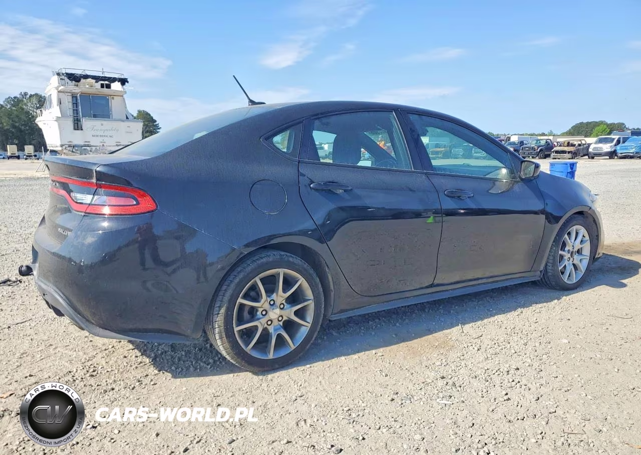 DODGE DART SXT VIN:1C3CDFBB3FD111473 - 3
