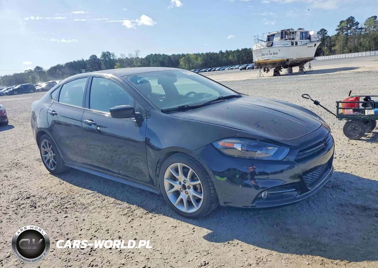 DODGE DART SXT VIN:1C3CDFBB3FD111473 - 4
