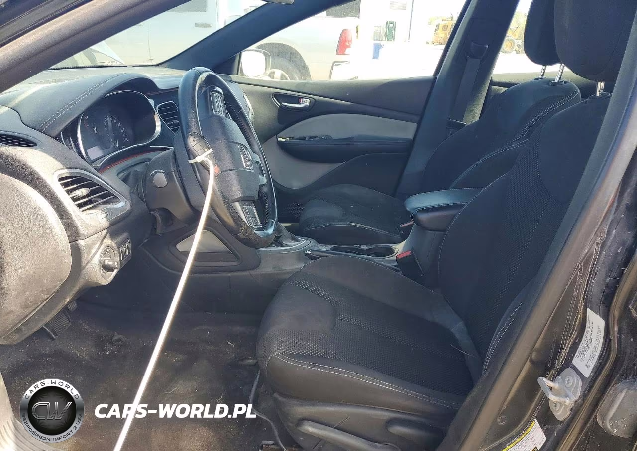 DODGE DART SXT VIN:1C3CDFBB3FD111473 - 7