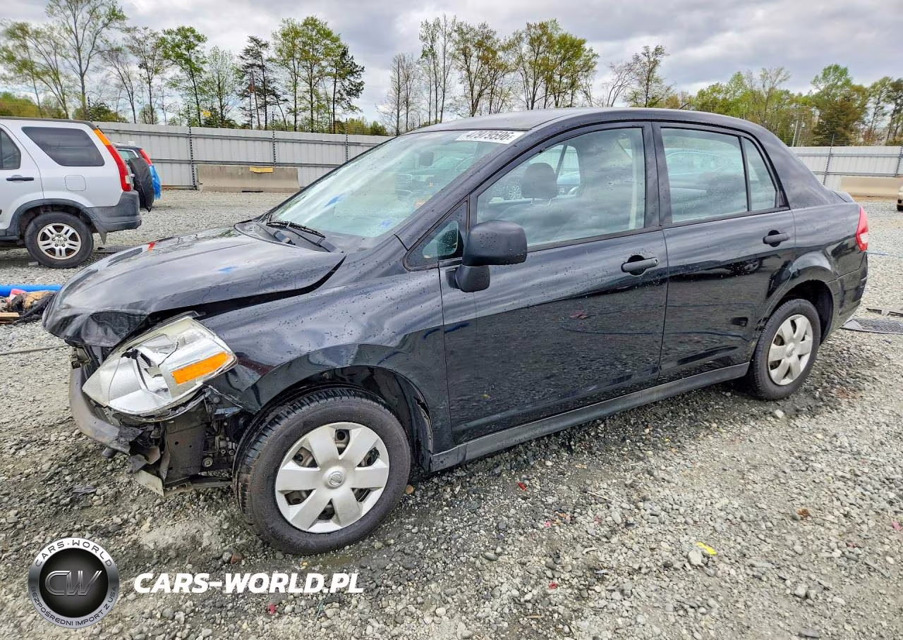 2011 Nissan Versa 1.6 Base