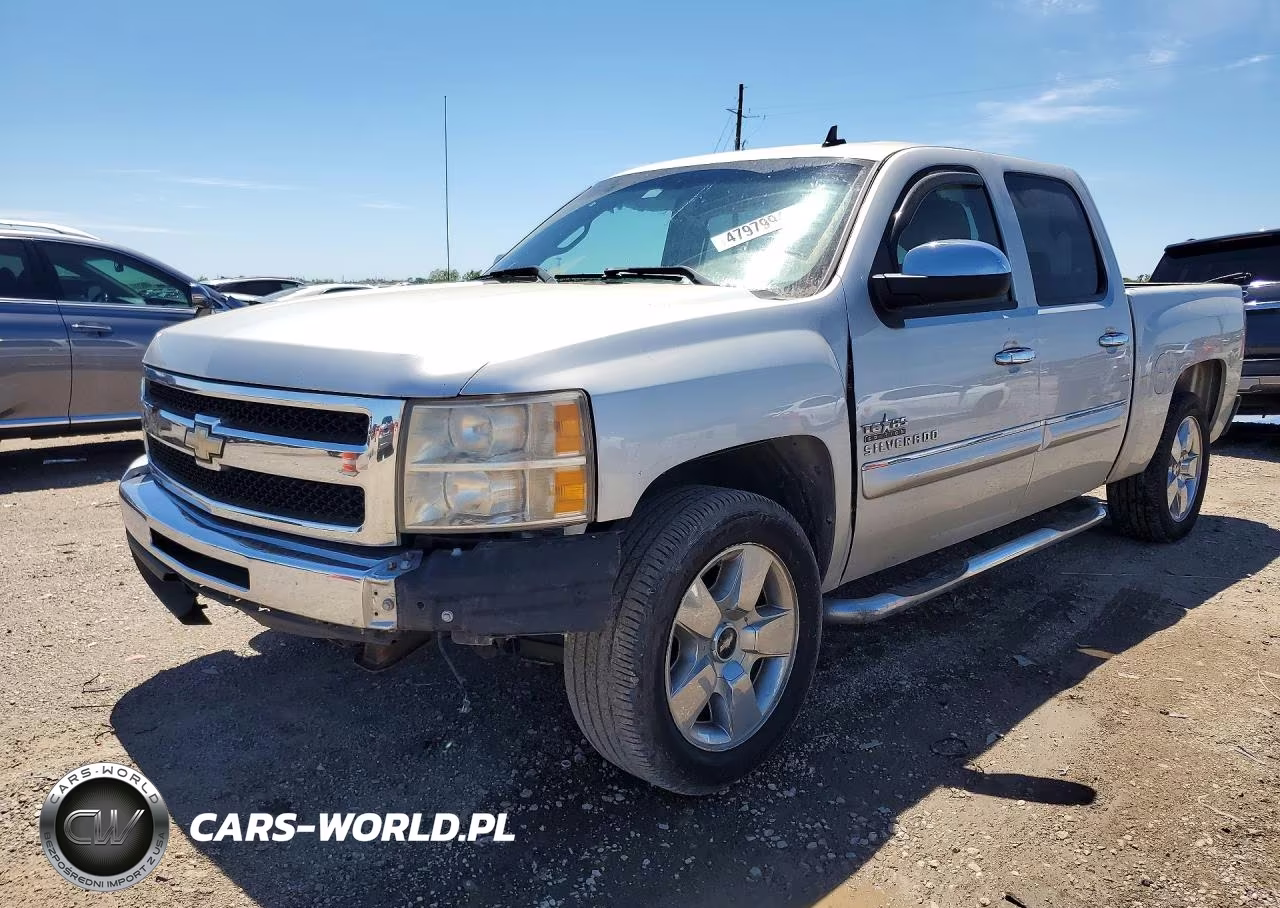 2011 Chevrolet Silverado C1500 Lt VIN:3GCPCSE01BG361536 - 1