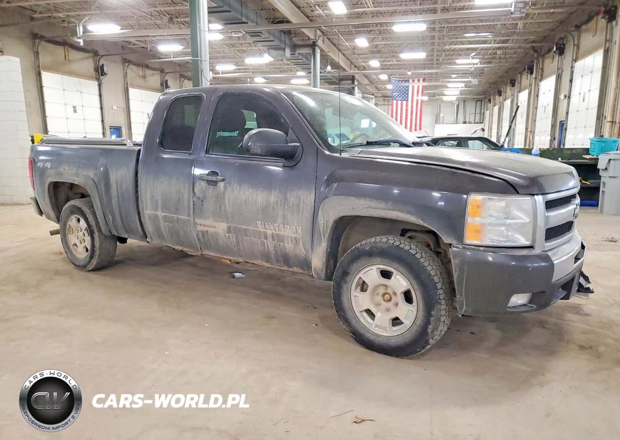 2011 Chevrolet Silverado K1500 Lt VIN:1GCRKSE3XBZ317203 - 4