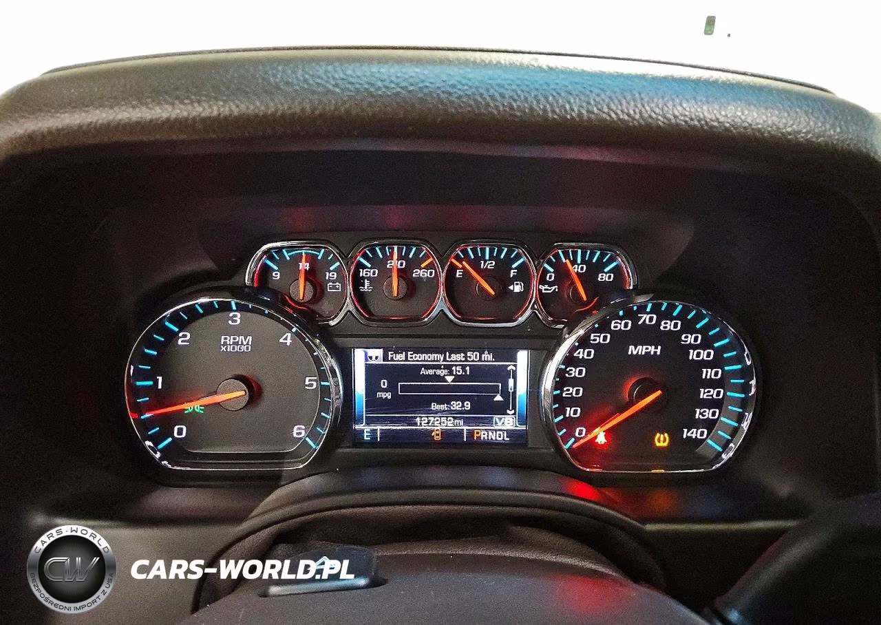 2018 Chevrolet Tahoe K1500 Lt VIN:1GNSKBKC4JR328550 - 9