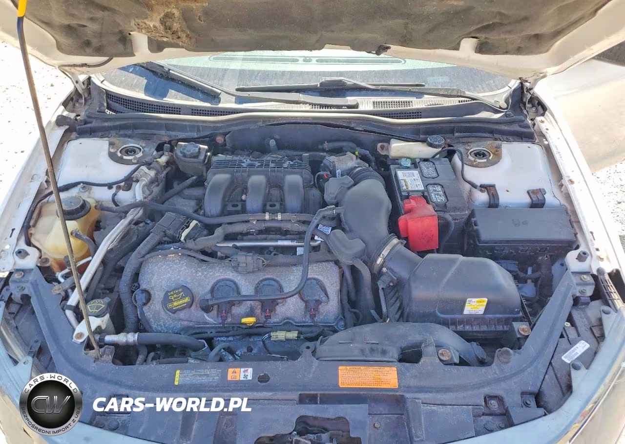 2012 Ford Fusion Sport VIN:3FAHP0KC3CR184947 - 11