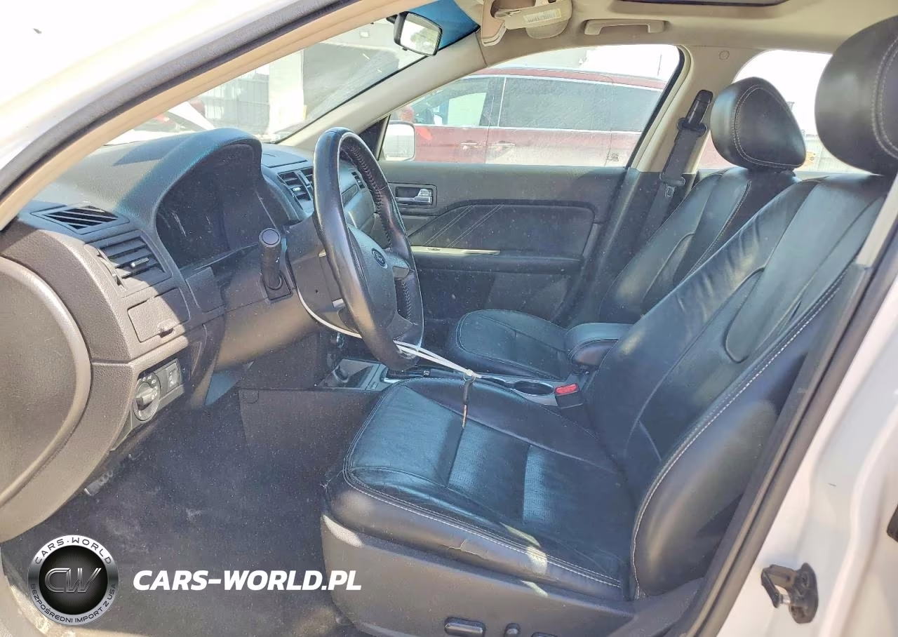 2012 Ford Fusion Sport VIN:3FAHP0KC3CR184947 - 7