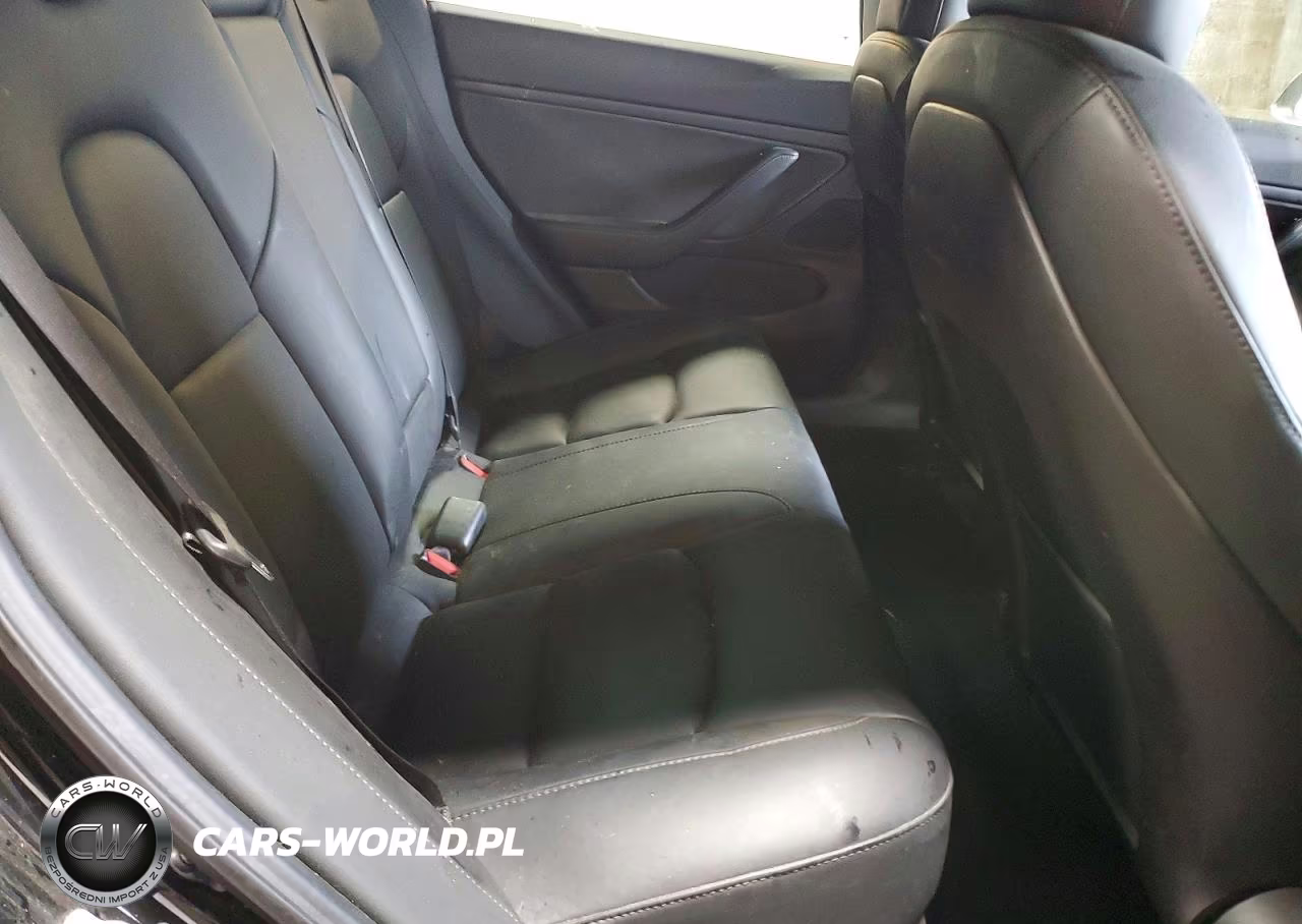 2019 Tesla Model 3 VIN:5YJ3E1EB6KF208872 - 10