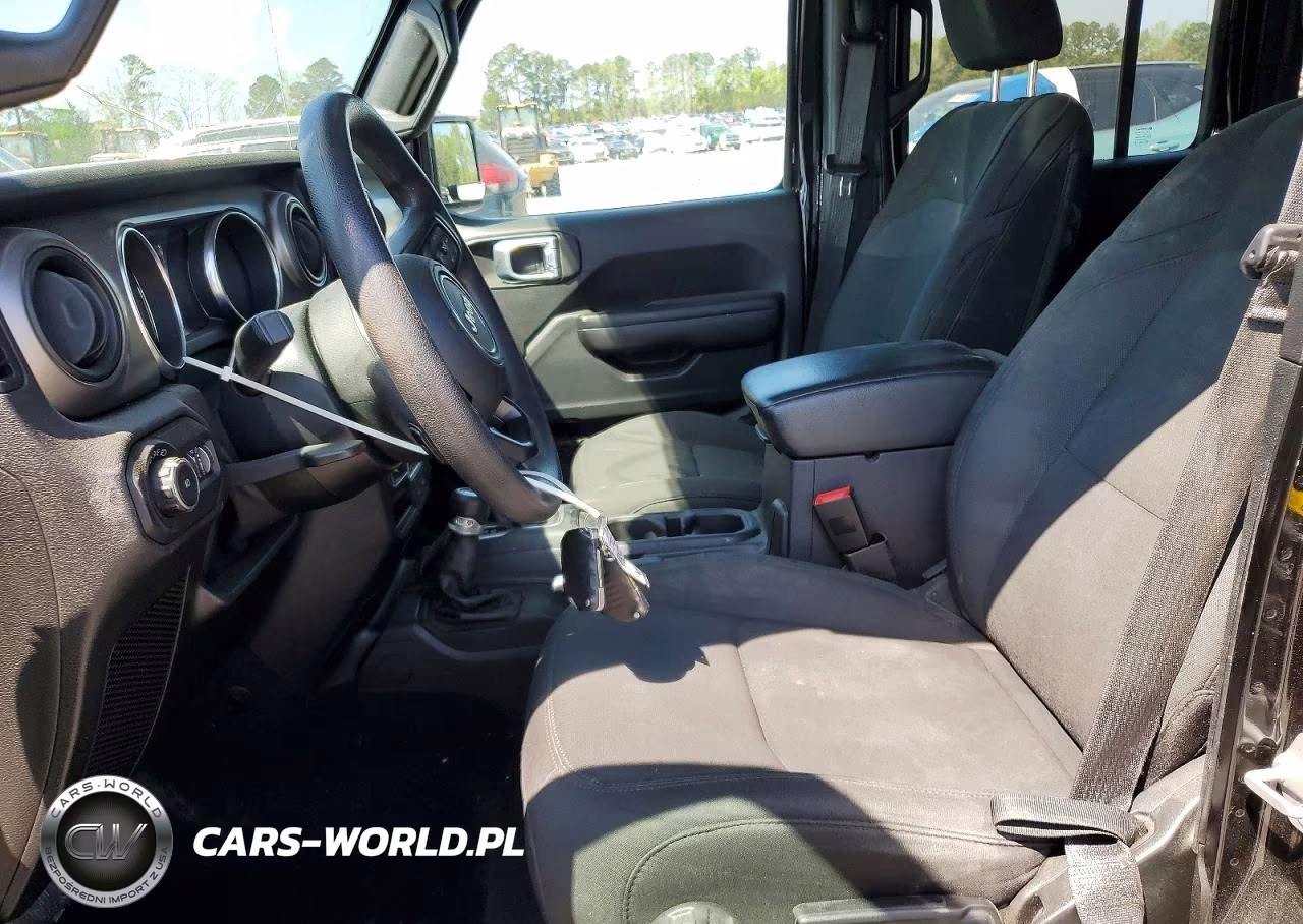 2020 Jeep Wrangler Unlimited Sport VIN:1C4HJXDG8LW201548 - 7