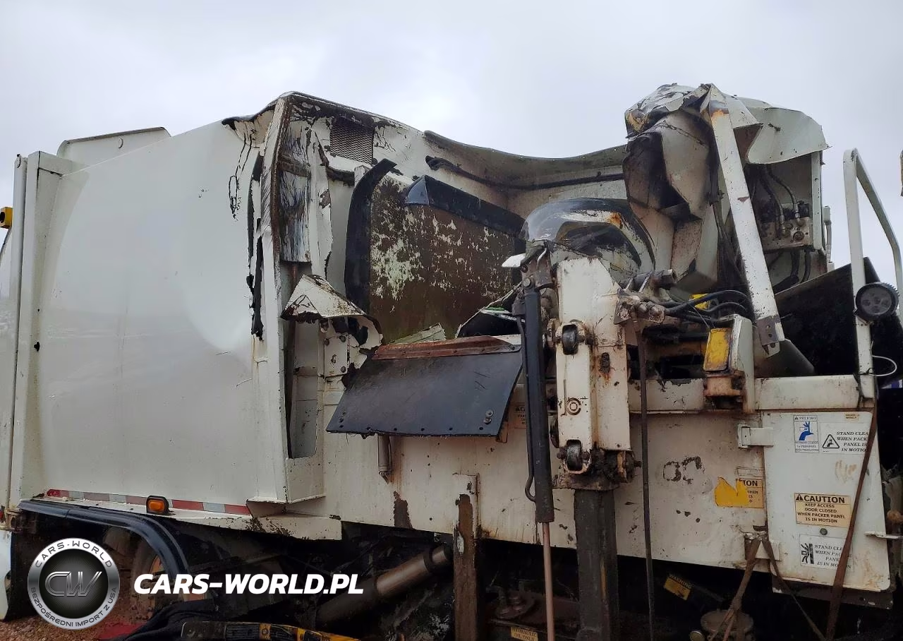 KENWORTH CONSTRUCTI VIN:2NKHHJ7X8KM358830 - 6