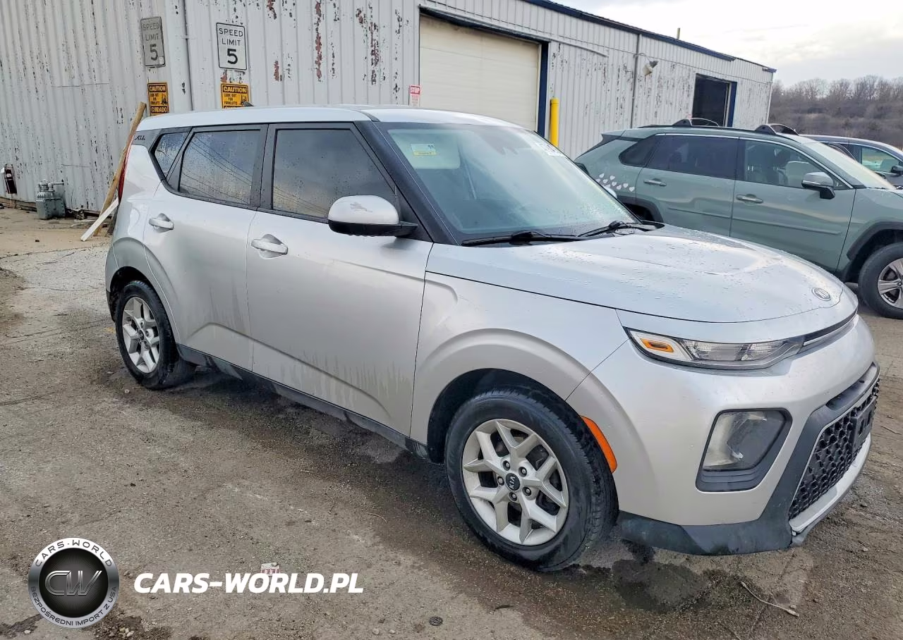 2021 Kia Soul S VIN:KNDJ23AU2M7772885 - 4