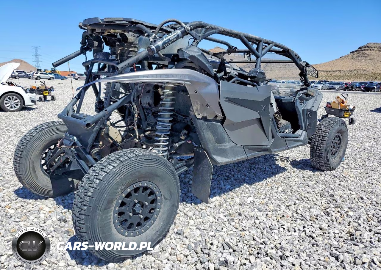 2019 Can-Am Maverick X3 Utility Vehicle VIN:3JBVNAW48KK001032 - 4