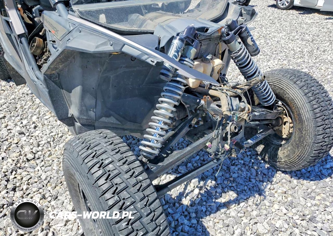 2019 Can-Am Maverick X3 Utility Vehicle VIN:3JBVNAW48KK001032 - 9