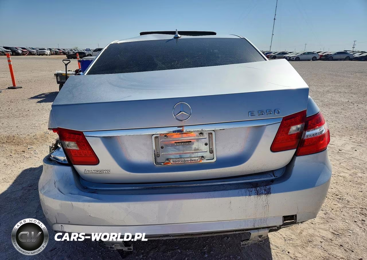 2010 Mercedes-Benz E 550 VIN:WDDHF7CB2AA194779 - 6