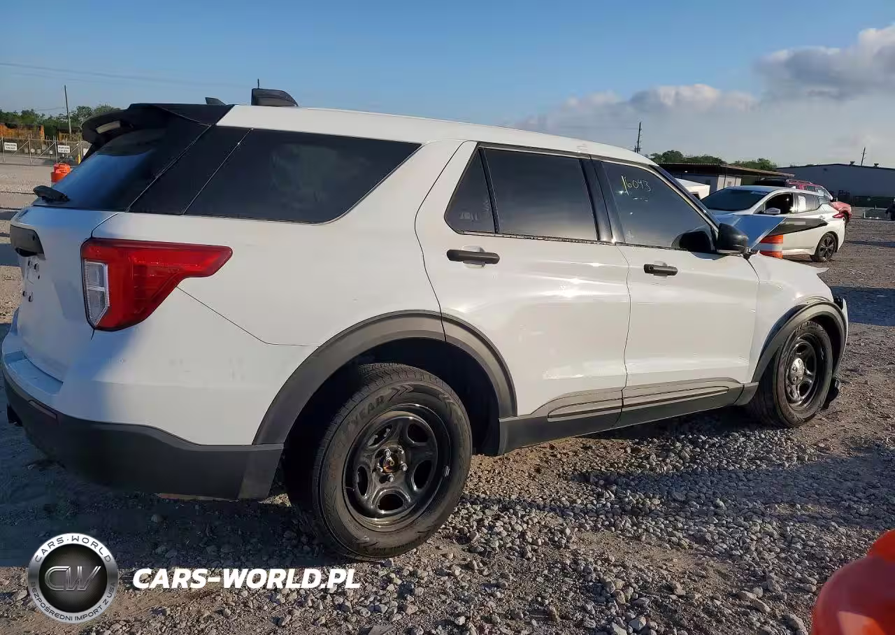 2023 Ford Explorer Police Interceptor VIN:1FM5K8AB4PGC17854 - 3