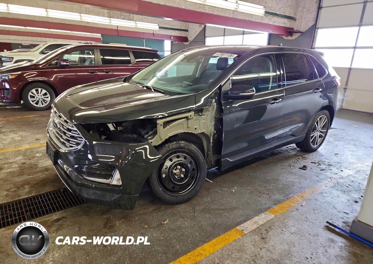 2024 Ford Edge Titanium
