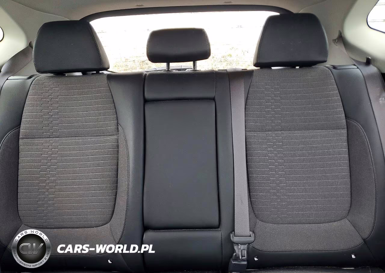 2021 Kia Seltos S VIN:KNDEUCAA8M7155752 - 10