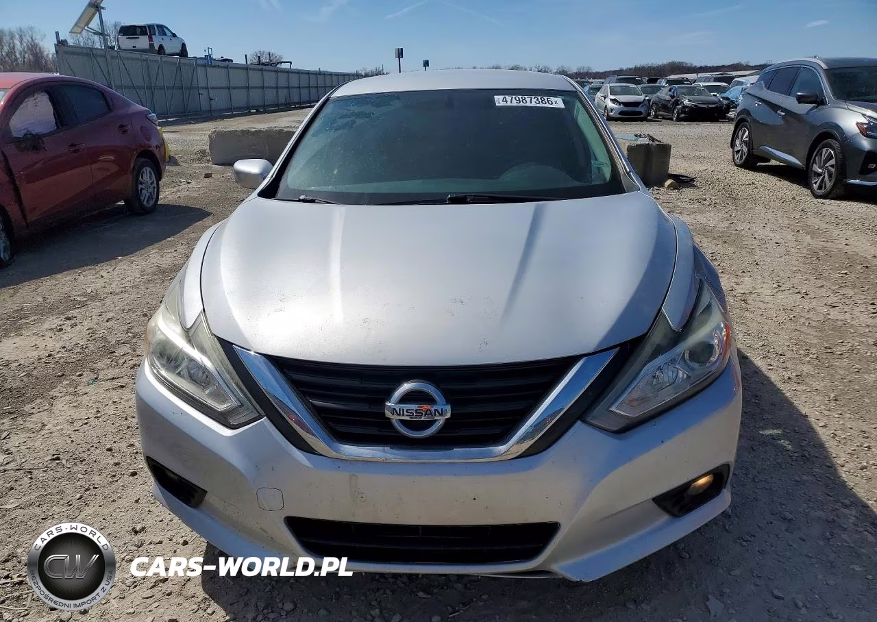 2016 Nissan Altima 2.5 VIN:1N4AL3AP9GC250652 - 5