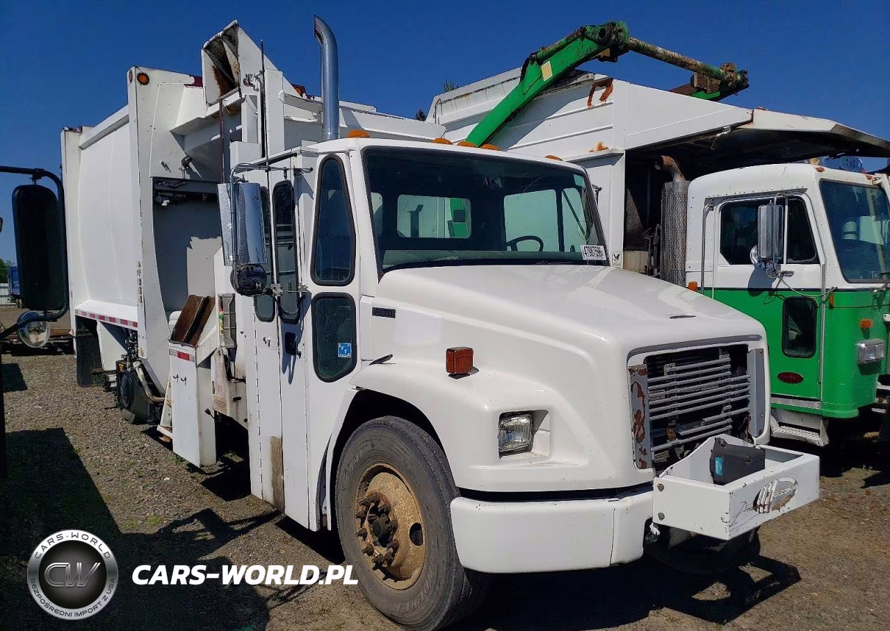 2003 Freightliner Fl70 Refuse Truck