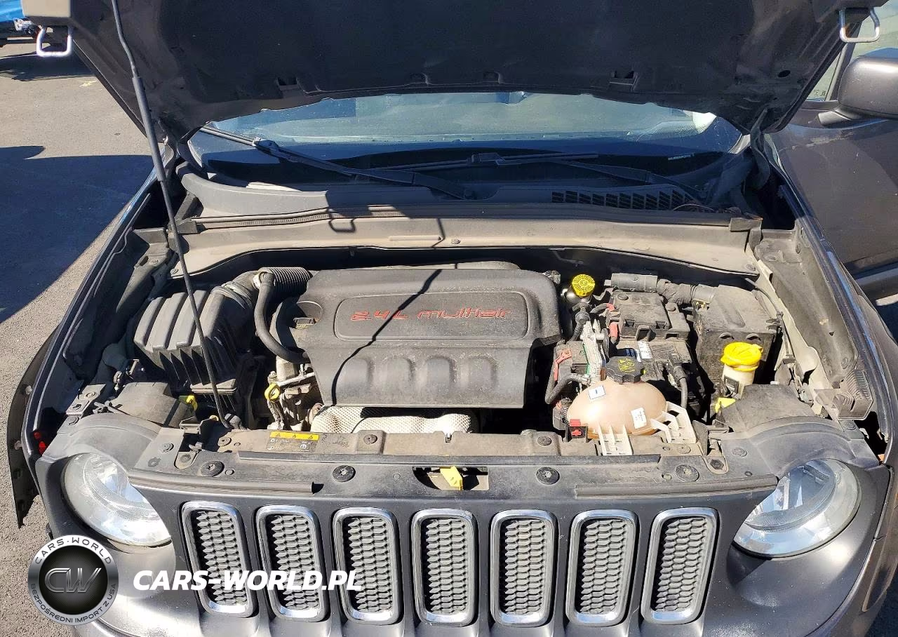 2017 Jeep Renegade Latitude VIN:ZACCJBBBXHPE57716 - 11