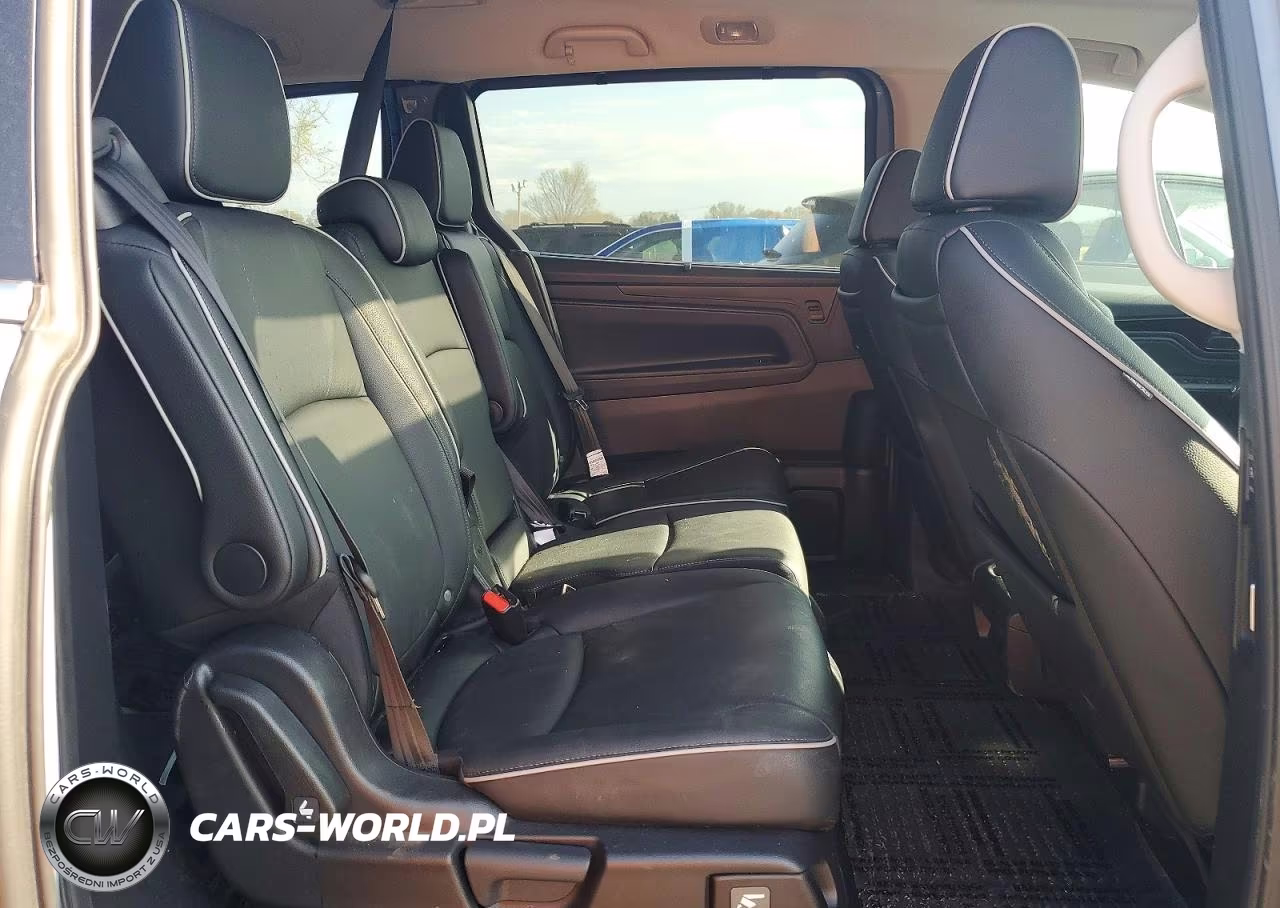 2025 Honda Odyssey Touring VIN:5FNRL6H8XSB037718 - 11