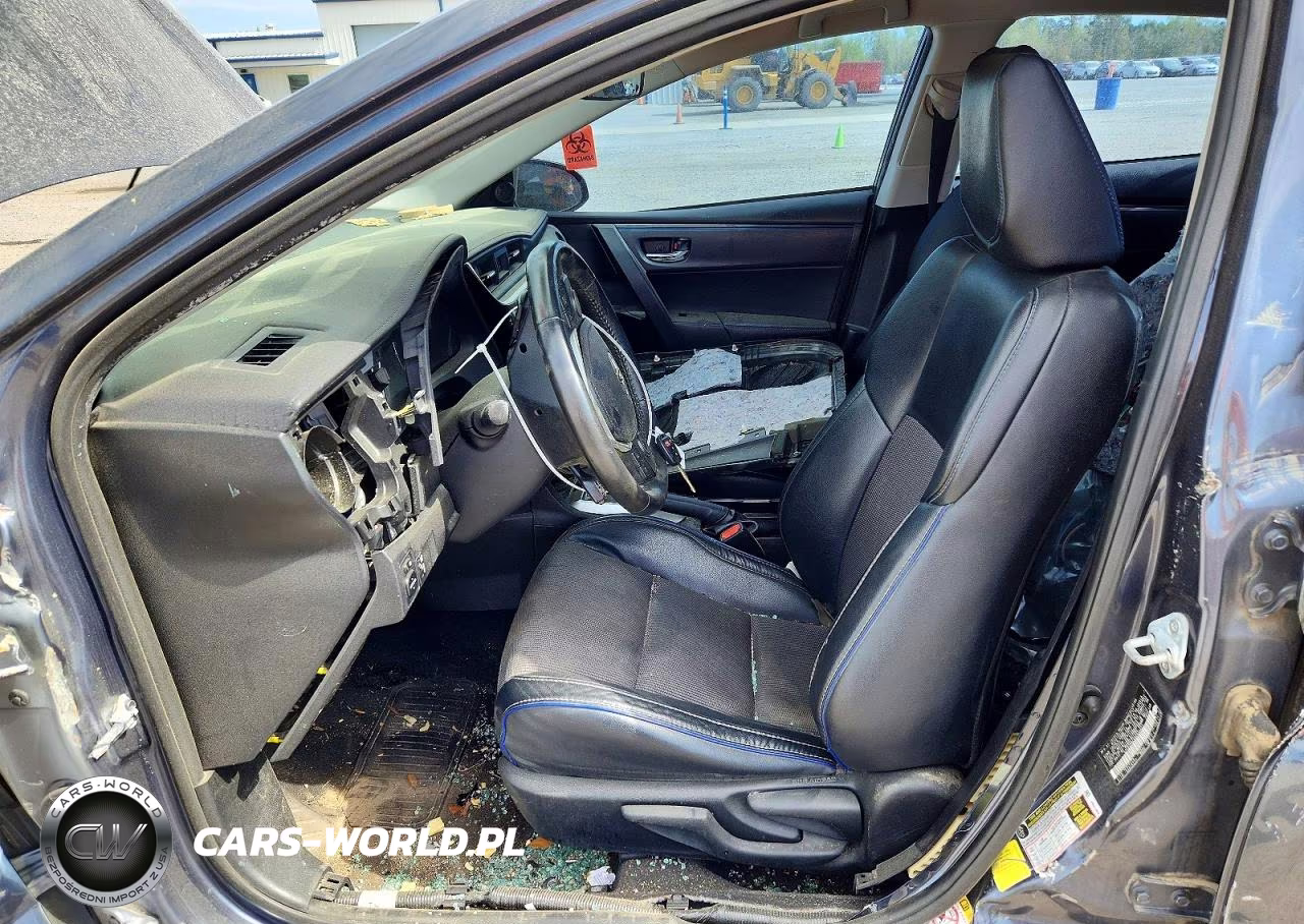 2017 Toyota Corolla Se VIN:5YFBURHE6HP654231 - 7