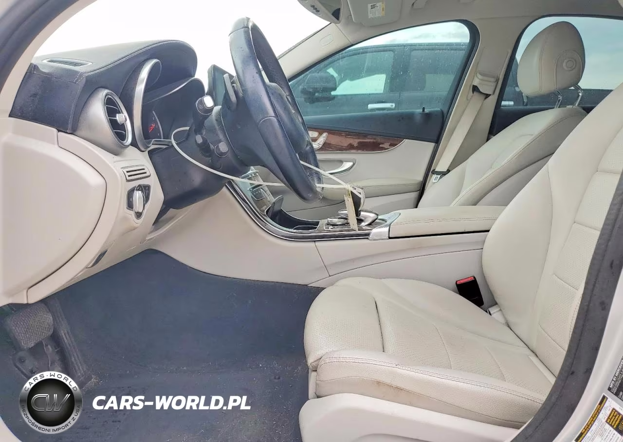 2016 Mercedes-Benz C 300 VIN:55SWF4JB3GU170279 - 7