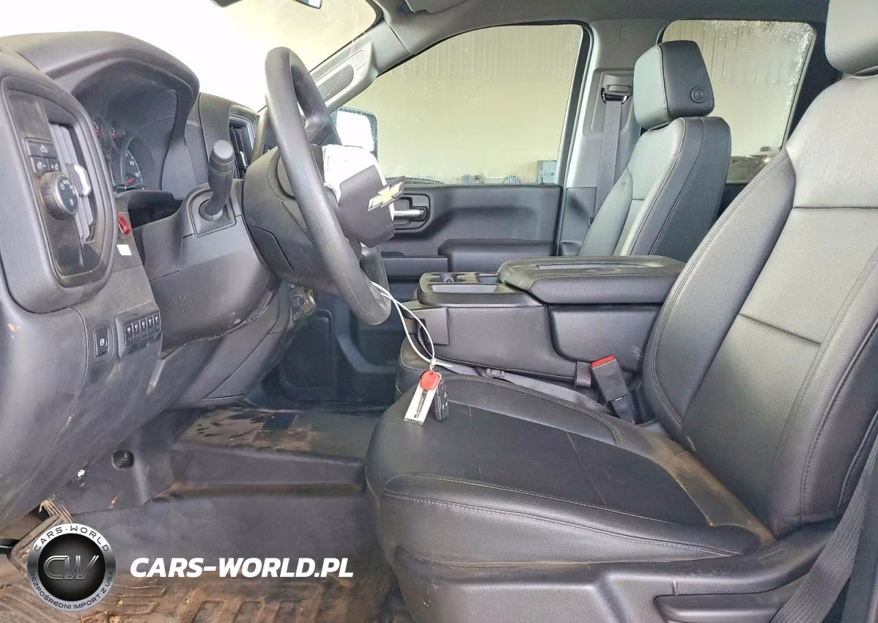 2023 Chevrolet Silverado C2500 Heavy Duty VIN:1GC2WLE74PF202877 - 7