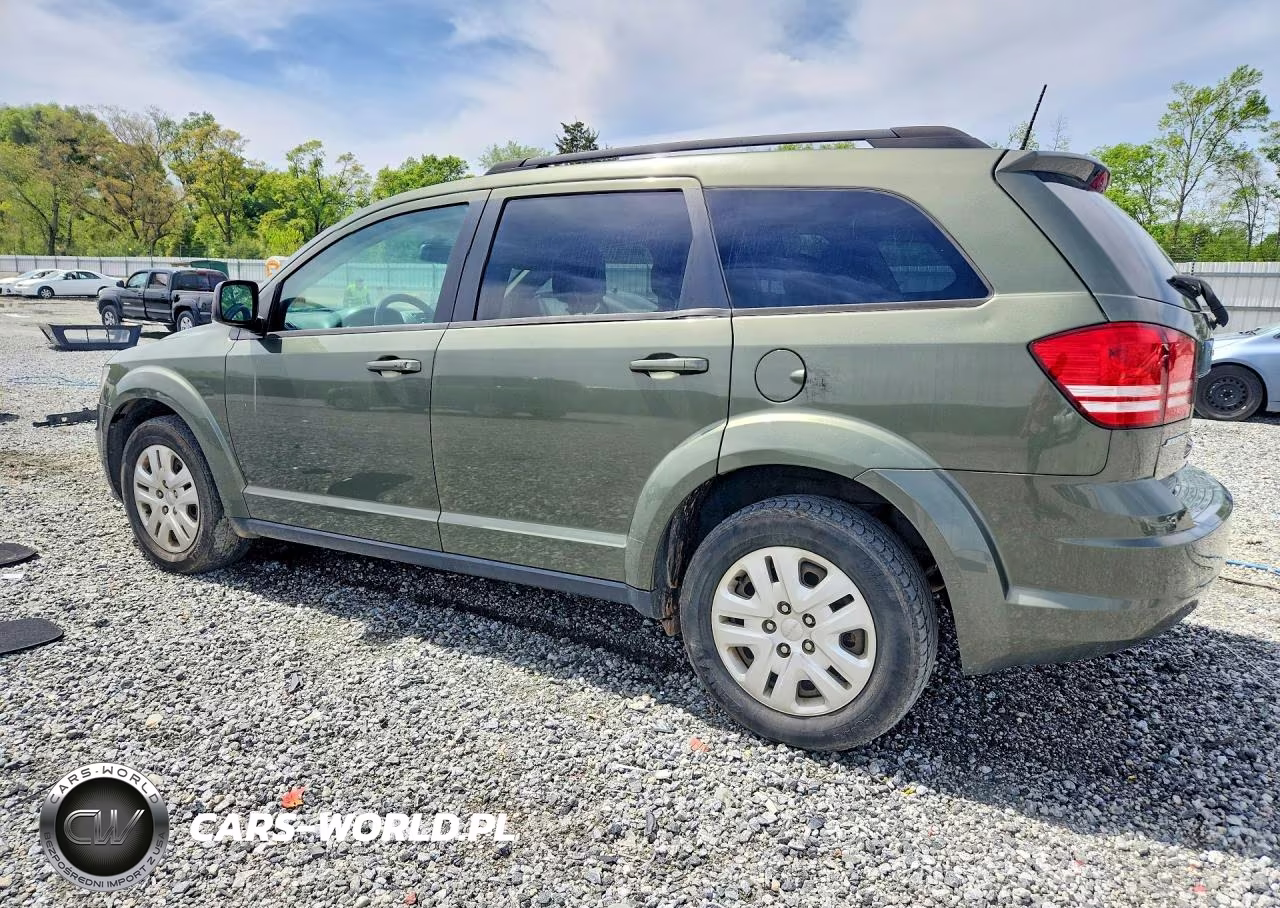 2018 Dodge Journey Se VIN:3C4PDCABXJT524569 - 2