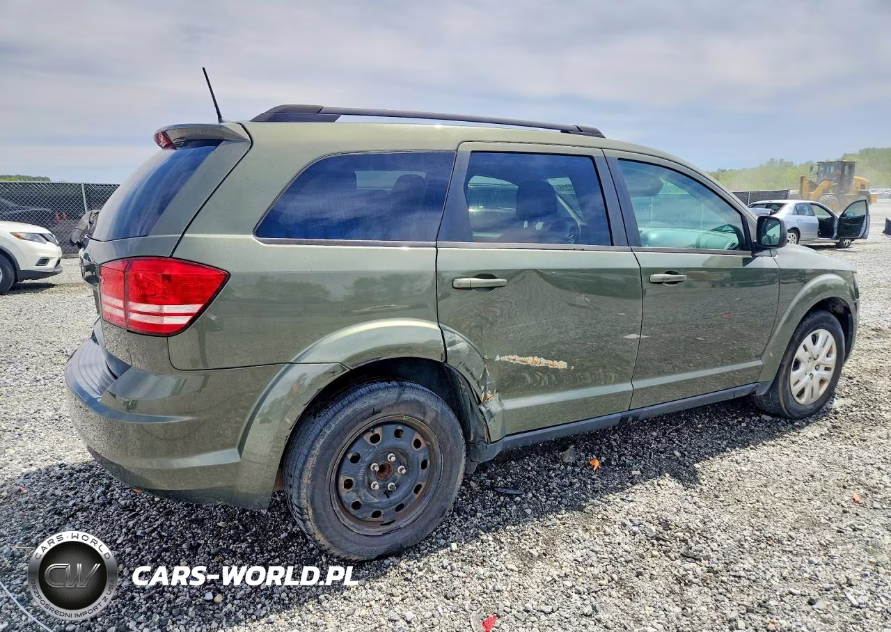 2018 Dodge Journey Se VIN:3C4PDCABXJT524569 - 3