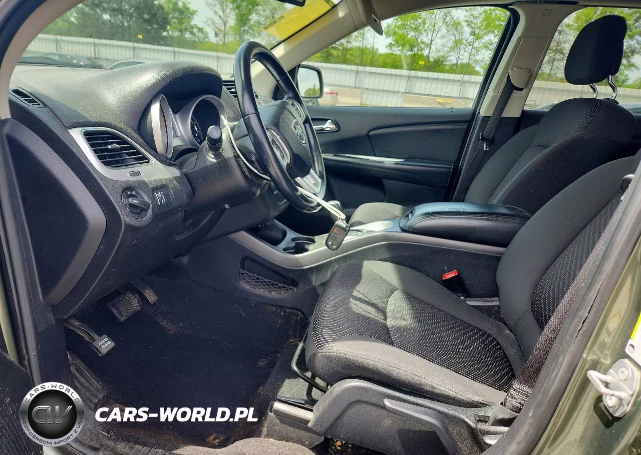 2018 Dodge Journey Se VIN:3C4PDCABXJT524569 - 7