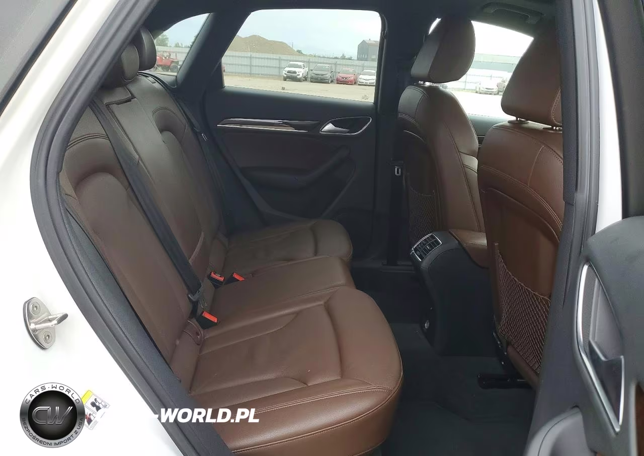 2018 Audi Q3 Premium Plus VIN:WA1JCCFS7JR003524 - 10